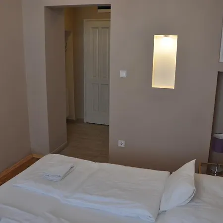 Belvaros Vendeghaz Πανσιόν
